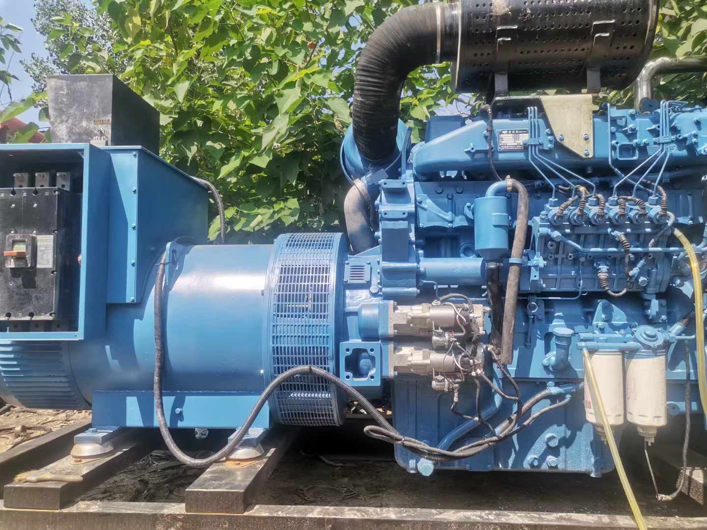 西充详细说明降低 800kW 柴油发电机输出电流波动的方法